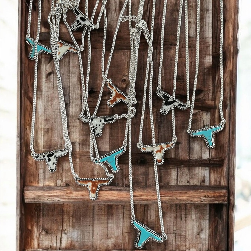 LONGHORN NECKLACE RESTOCKED